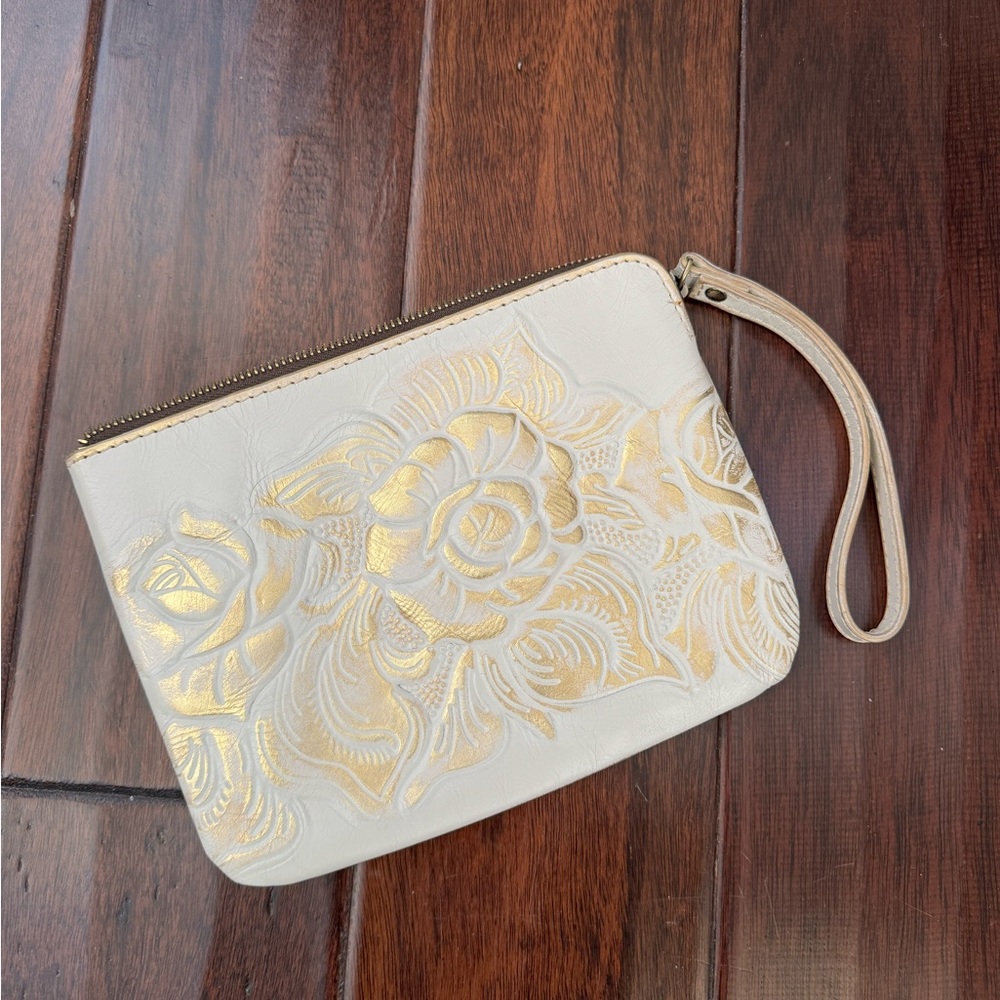 Patricia Nash Cassini Tooled Wristlet